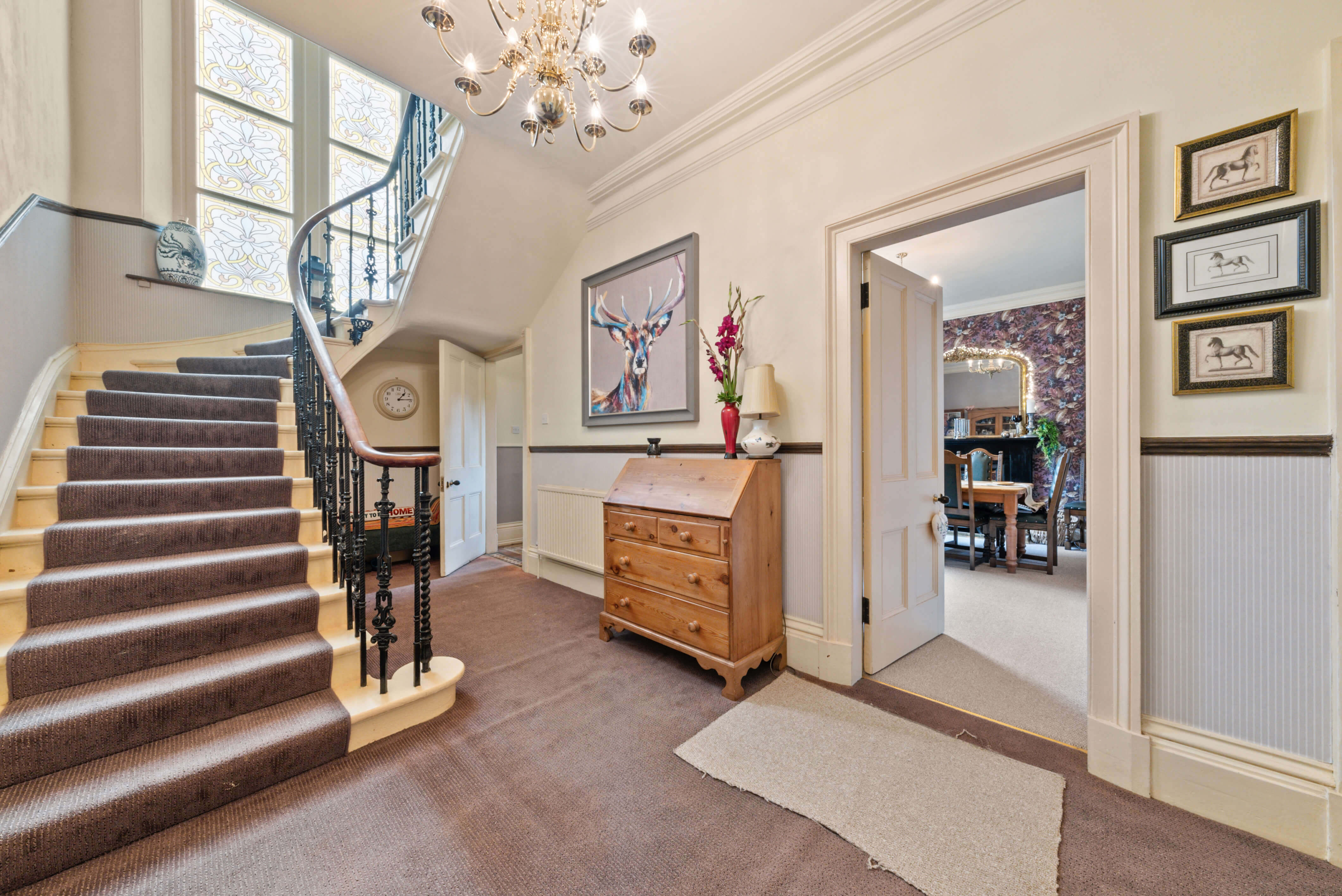 Professionally marketed home in the Gretna area